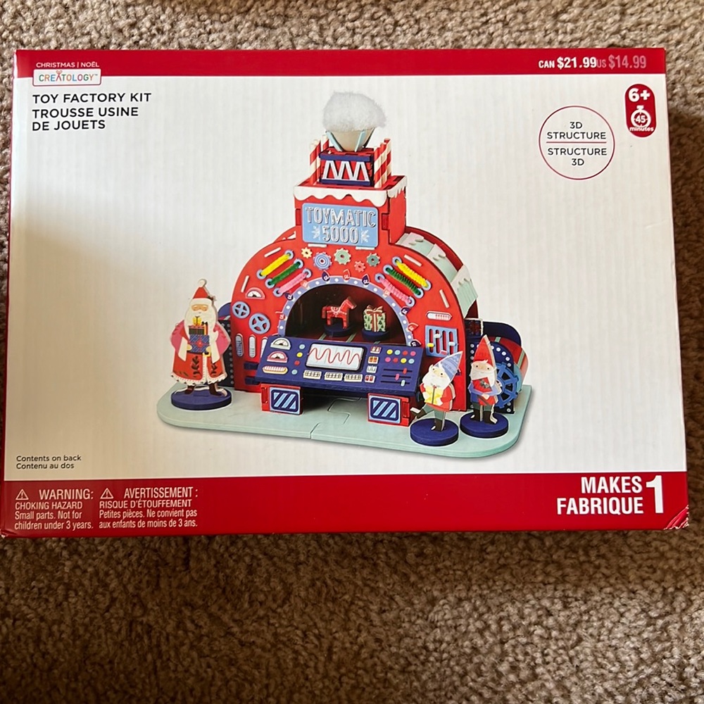 Creatology Christmas Toy factory Kit 3D structure